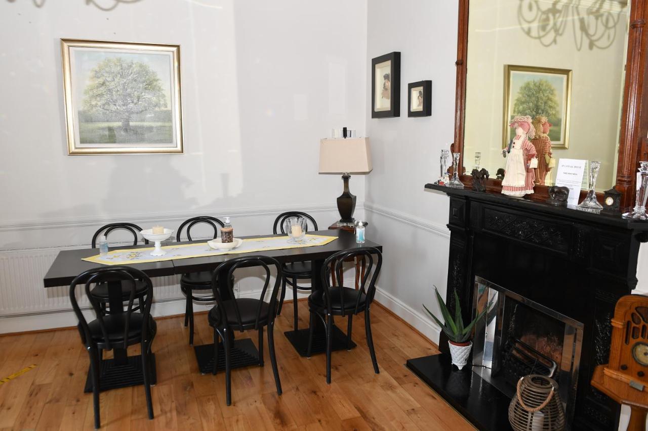 Railway House Guest House Mullingar Eksteriør bilde